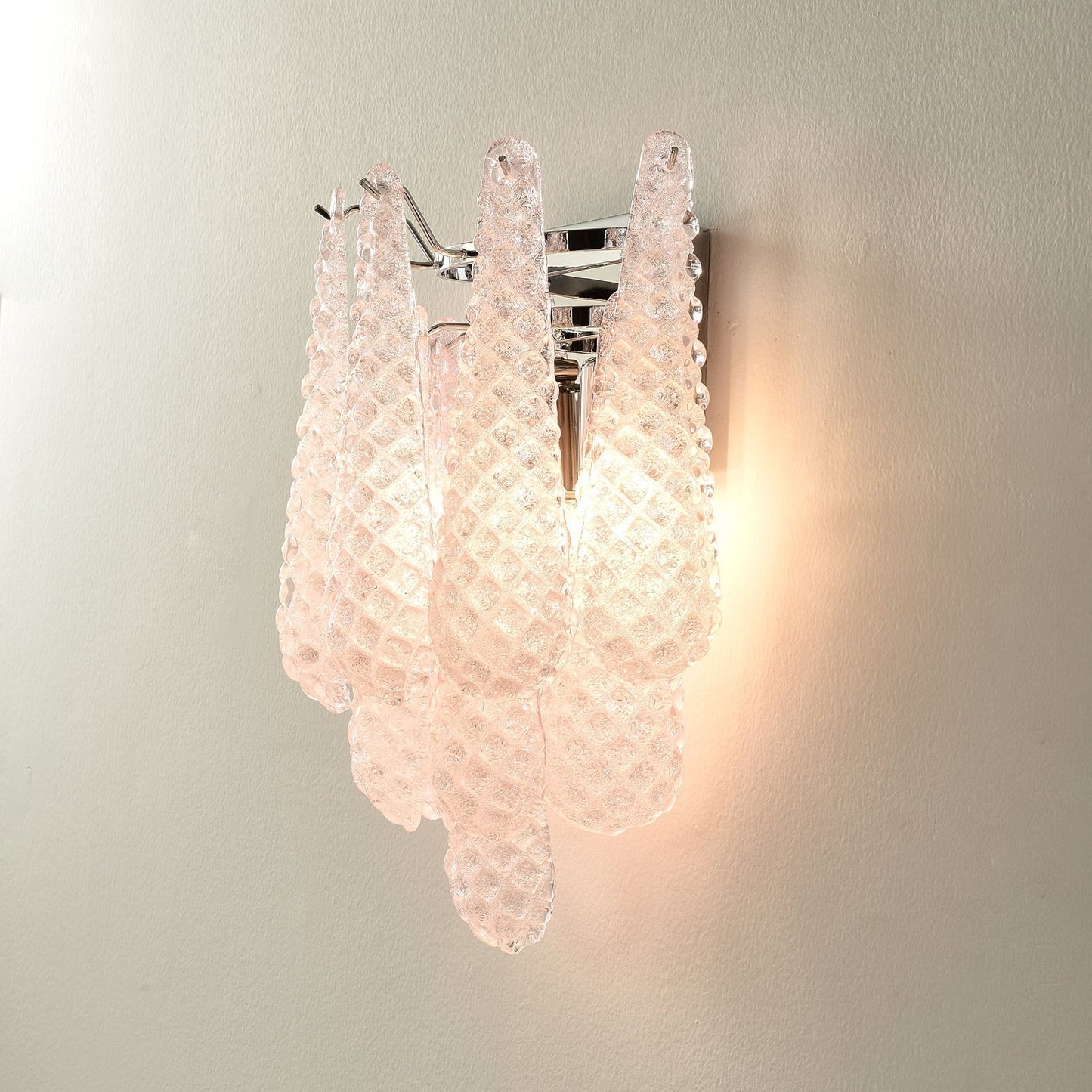 Pink Waffle Wall Sconce ∅ 11.4″ x H 15.7″ / Chrome & Pink Wall lamp