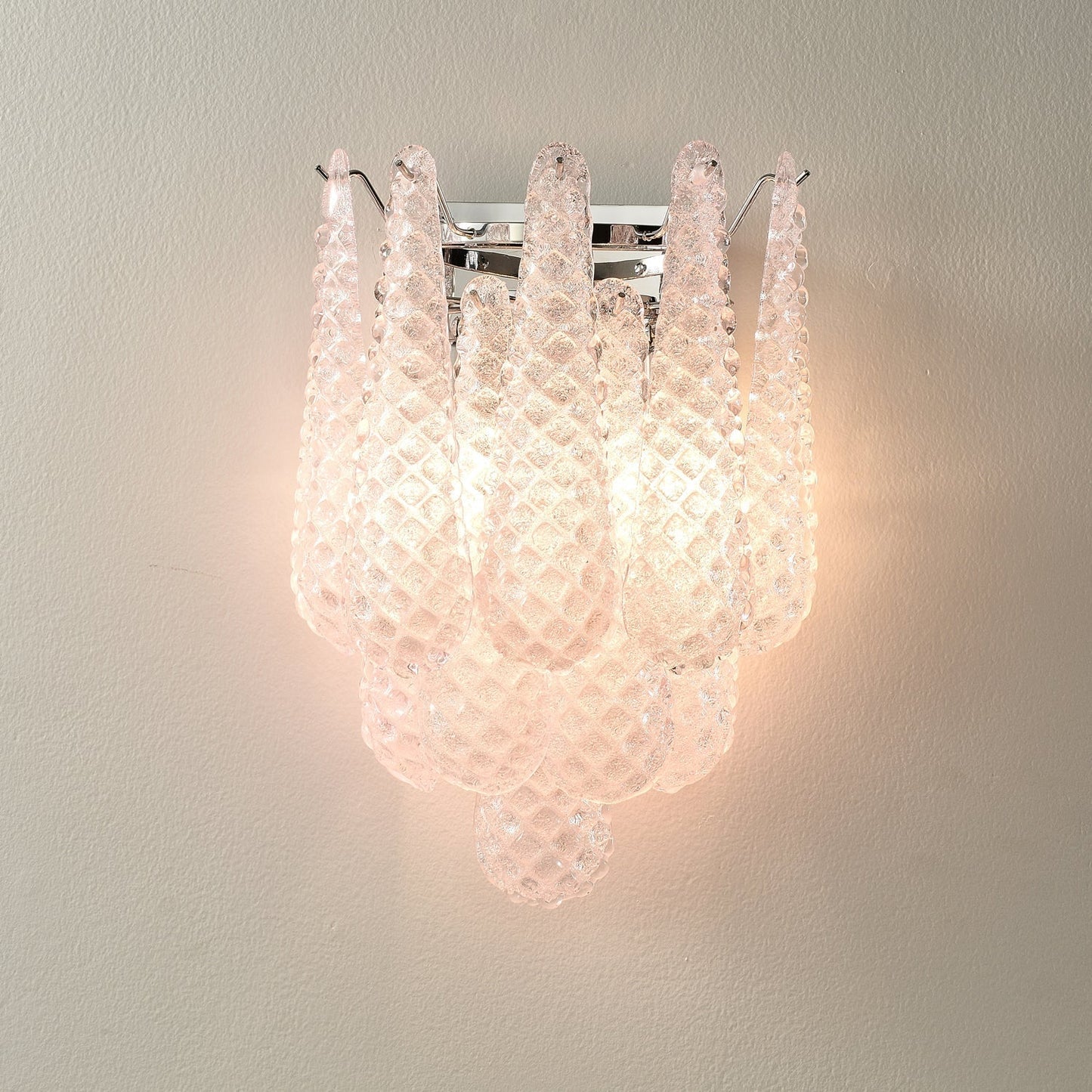 Pink Waffle Wall Sconce ∅ 11.4″ x H 15.7″ / Chrome & Pink Wall lamp