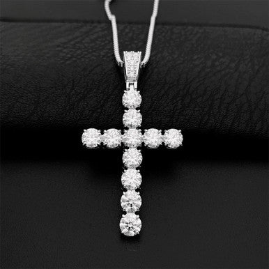 Moissanite Pious