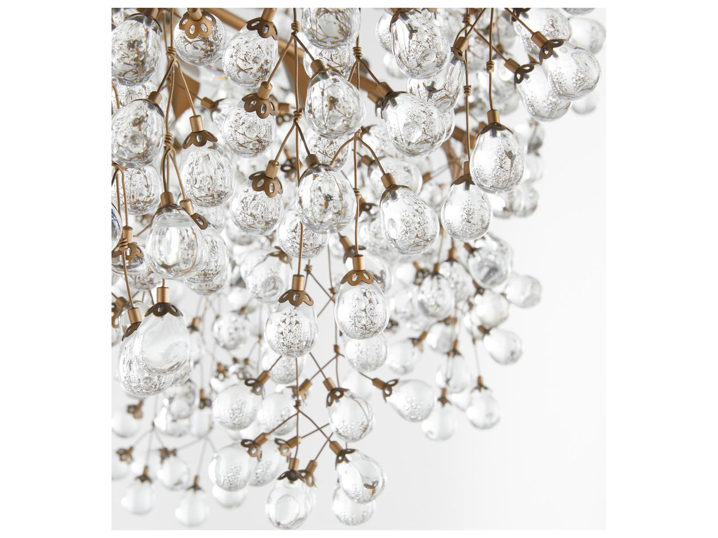 Quorum Glicina 8-Light Natural Brass Chandelier with Crystal Drops