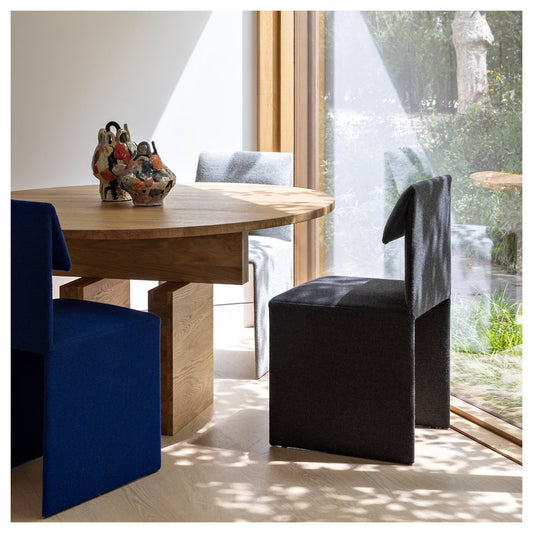 Plane Round Dining Table