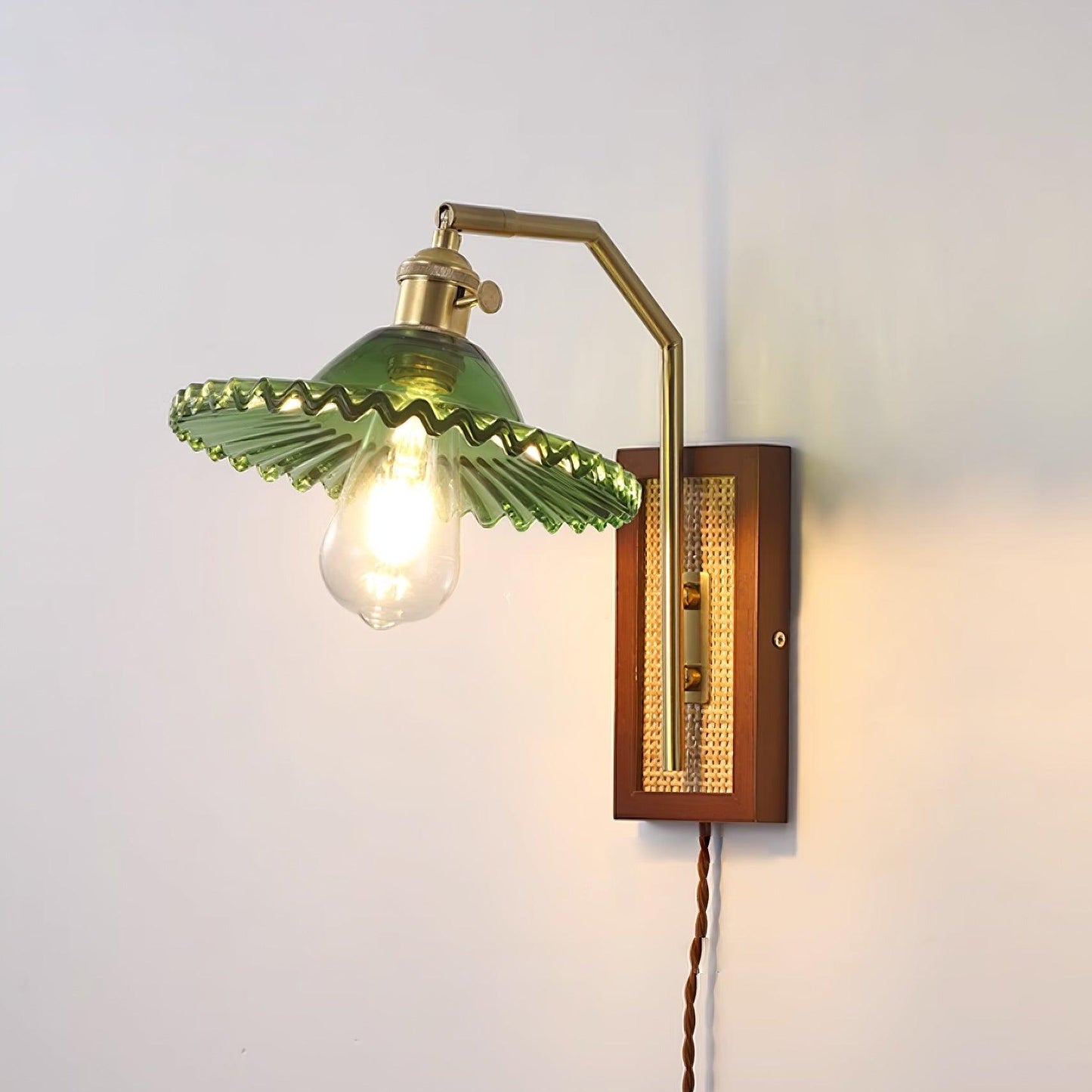 Rafi Wall Lamp Model B ∅ 8.2″ x H 13.7″/ Dia 21cm x H 35cm / Brass / US Plug Wall lamp