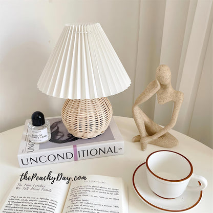 Rattan Pleated Table lamp ∅ 9.4″ x H 11″ / Dia 24cm x H 28cm / White & Nature rattan / USB Plug 灯具