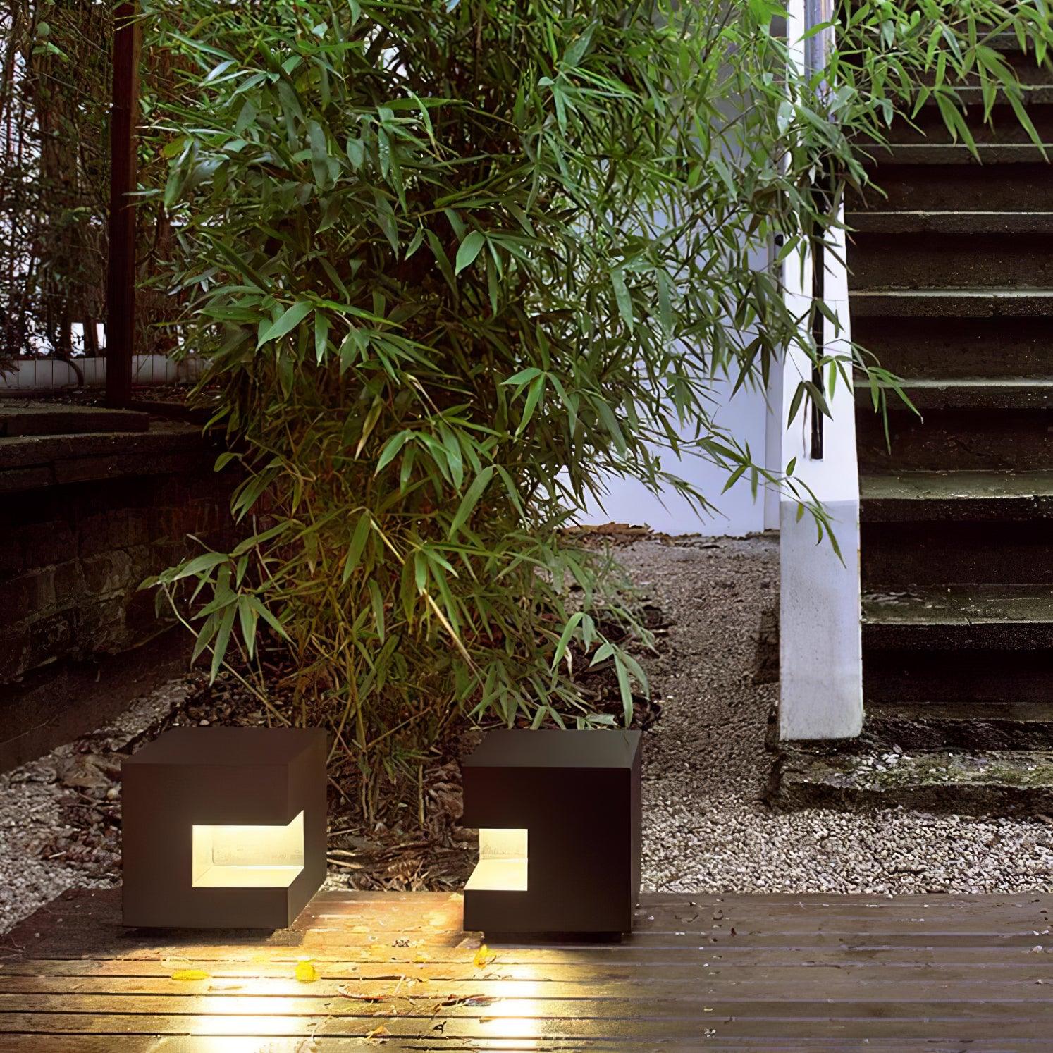 Regular Cube Post Outdoor Light Table lamp