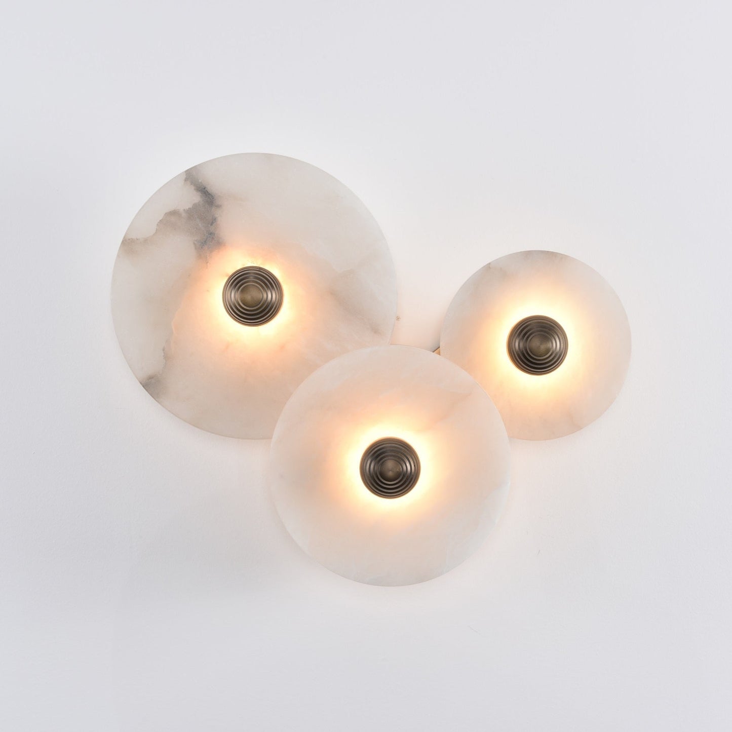 Nayra Alabaster Wall Lamp 3 lamps A ∅ 9.8″+∅ 9.8″+∅ 11.8″ / White & Bronze / Triac Warm Dimming 1001 Wall lamp