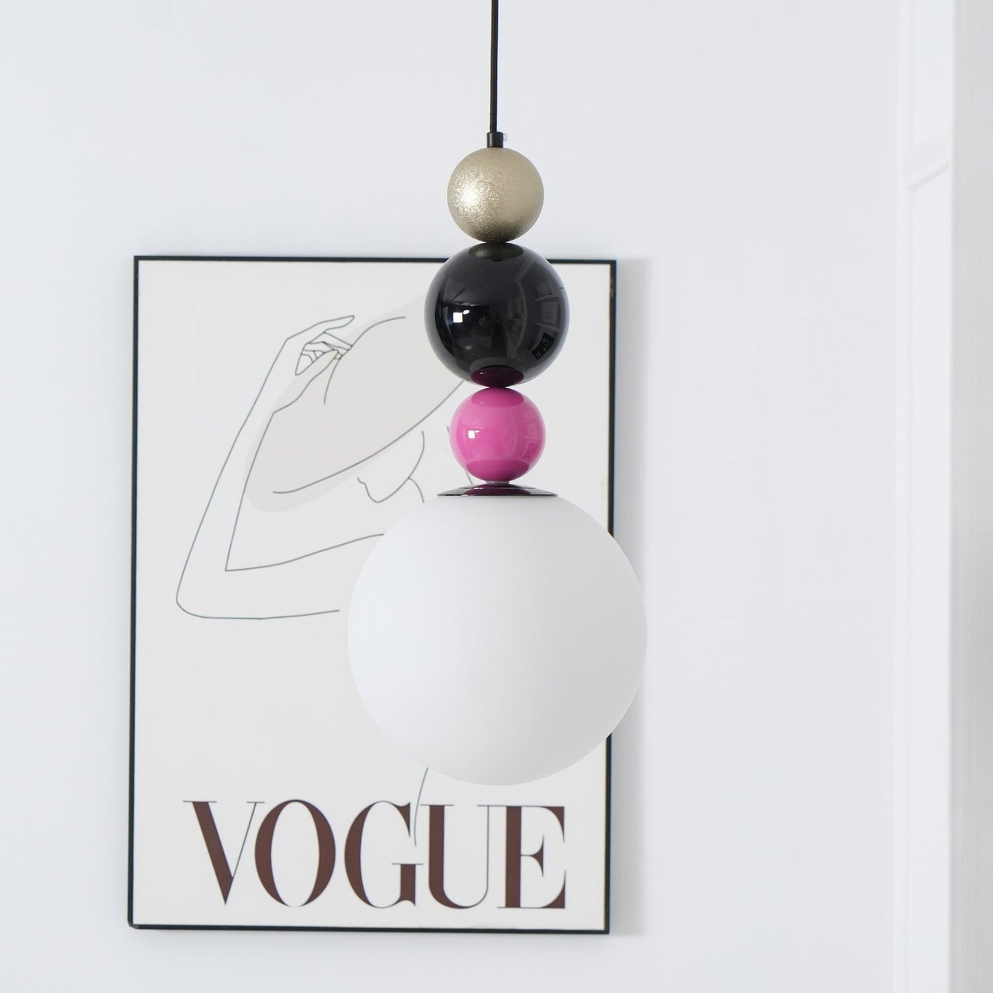 Round Balls Stacking Pendant Lamp ∅ 9.8″ x H 22.8″ / Dia 25cm x H 58cm / Pink & Black Pendant light