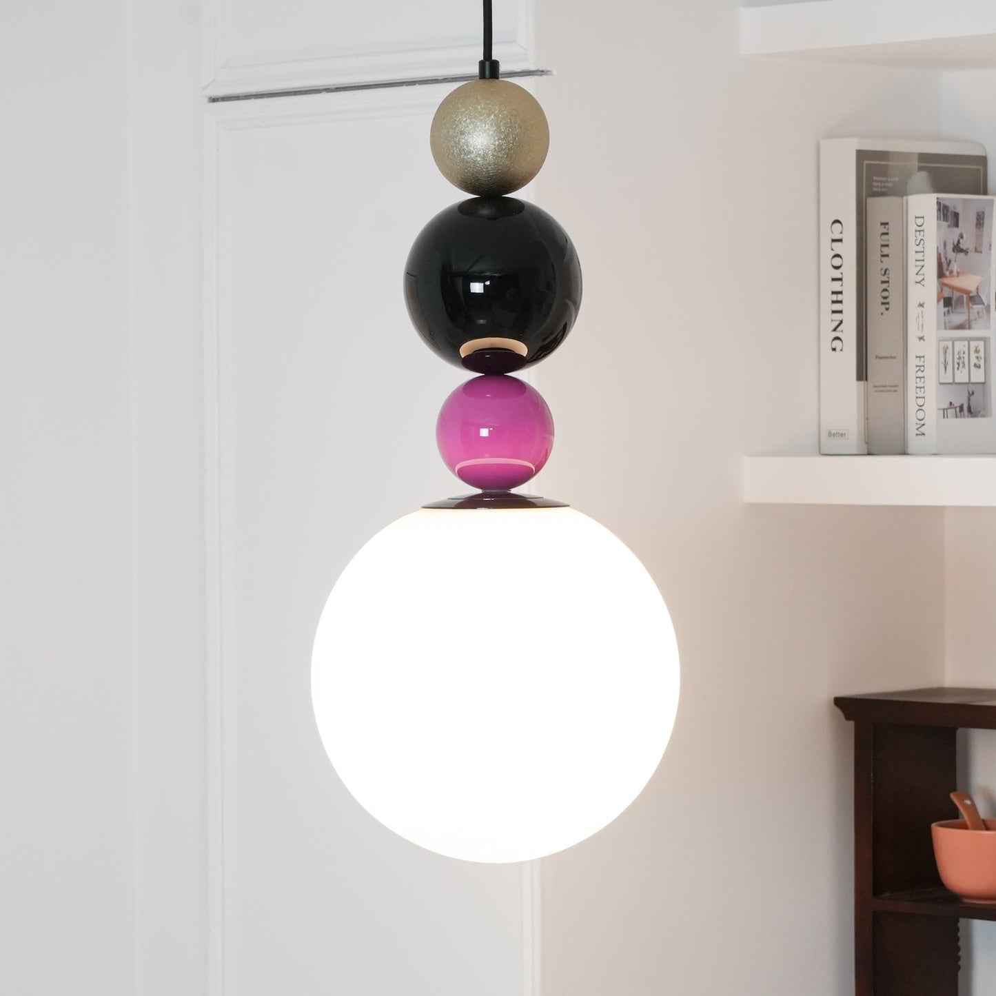Round Balls Stacking Pendant Lamp ∅ 9.8″ x H 22.8″ / Dia 25cm x H 58cm / Pink & Black Pendant light