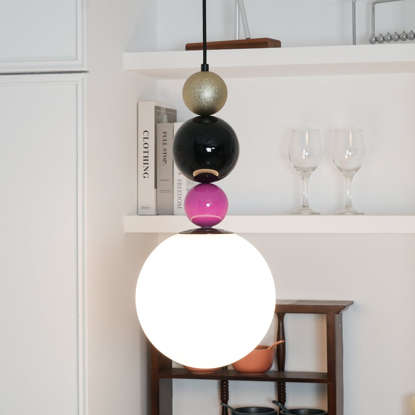Round Balls Stacking Pendant Lamp ∅ 9.8″ x H 22.8″ / Dia 25cm x H 58cm / Pink & Black Pendant light