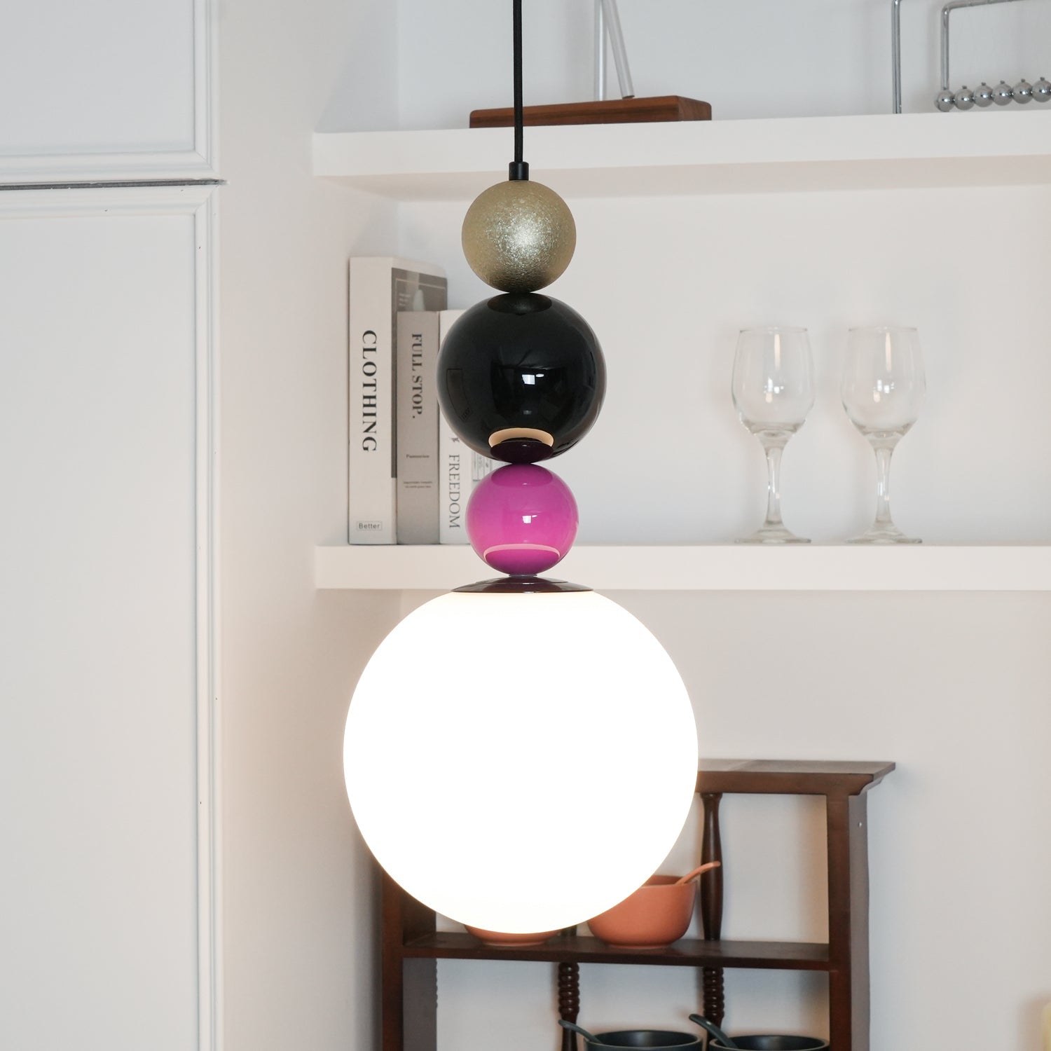 Round Balls Stacking Pendant Lamp ∅ 9.8″ x H 22.8″ / Dia 25cm x H 58cm / Pink & Black Pendant light