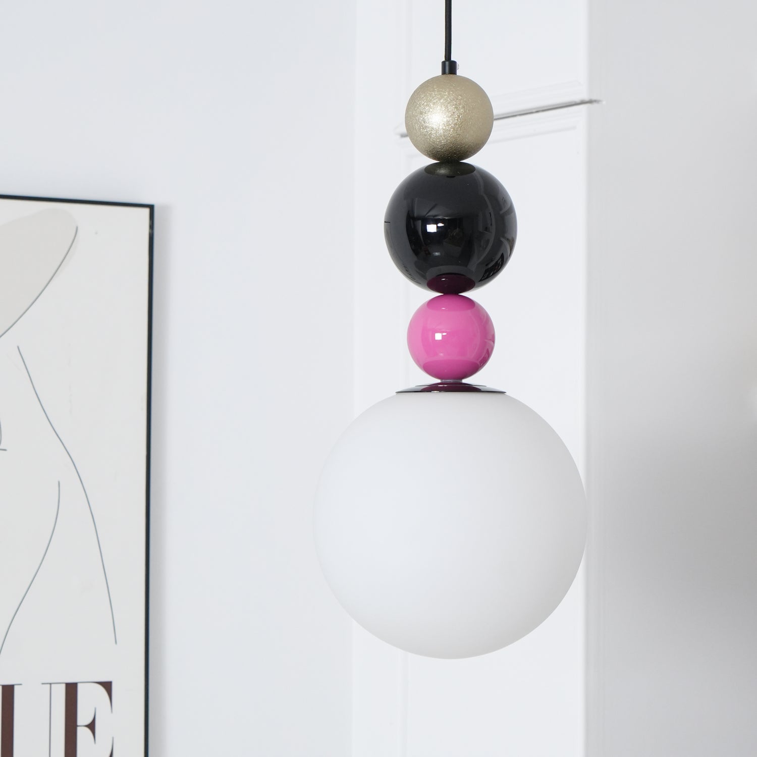 Round Balls Stacking Pendant Lamp ∅ 9.8″ x H 22.8″ / Dia 25cm x H 58cm / Pink & Black Pendant light