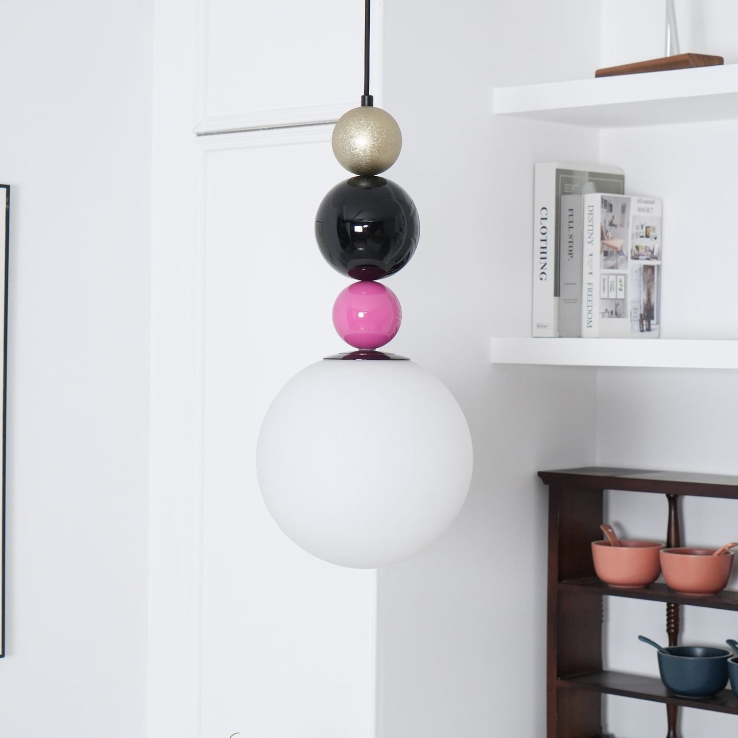 Round Balls Stacking Pendant Lamp ∅ 9.8″ x H 22.8″ / Dia 25cm x H 58cm / Pink & Black Pendant light