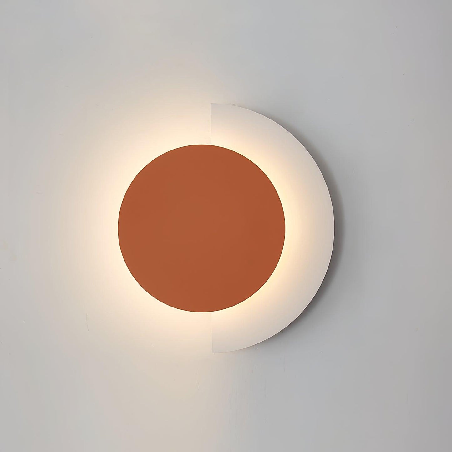 Rounded Abstract Art Sconce ∅ 8.1″ x H 12″ / Dia 20.5cm x H 30.5cm / Orange + White / Warm Light Wall lamp