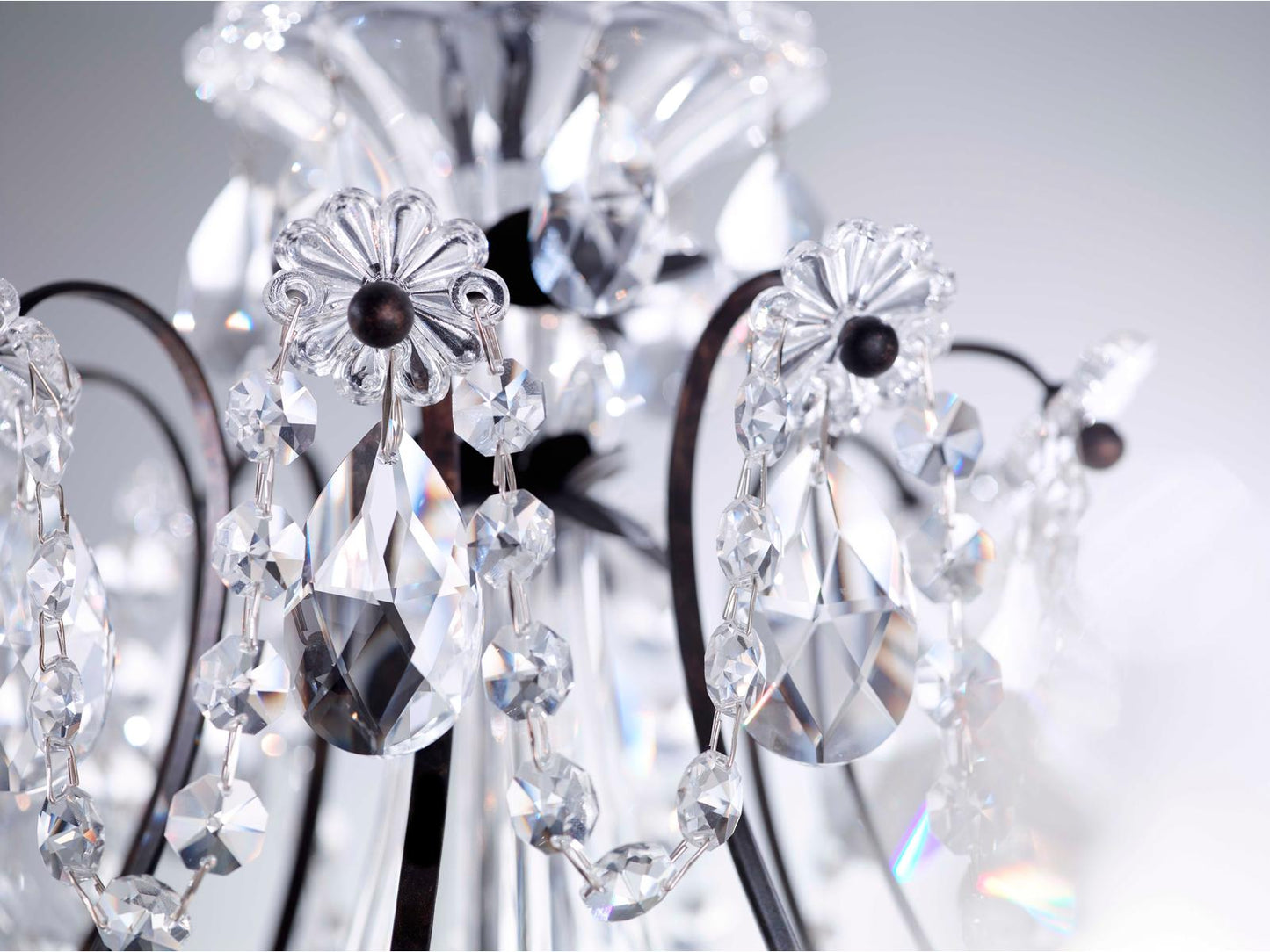 Schonbek Bagatelle 13-Light Chandelier with Heritage Handcut Crystal
