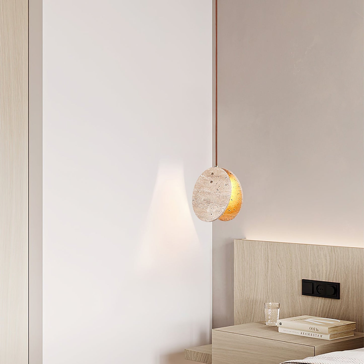 Solstice Stone Pendant Light ∅ 7.9’’ x H 7.9’’ / Yellow Travertine pendant Lamp