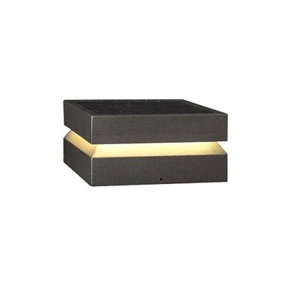 Solaris Square Post Light L 15.7″ x W 15.7″ x H 5.9″ / L 40cm x W 40cm x H 15cm / Model B: Solar-Powered Version / Warm