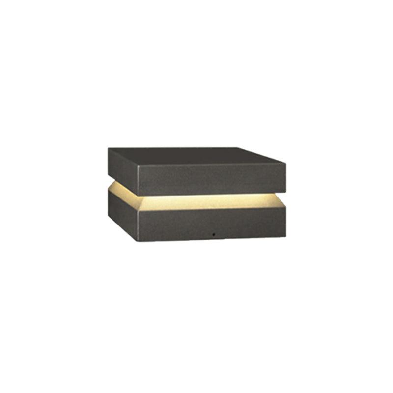 Solaris Square Post Light L 9.8″ x W 9.8″ x H 5.9″ / L 25cm x W 25cm x H 15cm / Model A: Wired Version / Warm Light