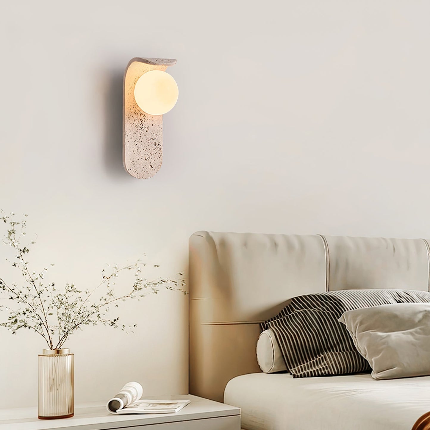 Solis Curve Wall Lamp ∅ 3.5″ x H 9.8″ / Dia 9cm x H 25cm / Yellow Travertine 1001 Wall lamp