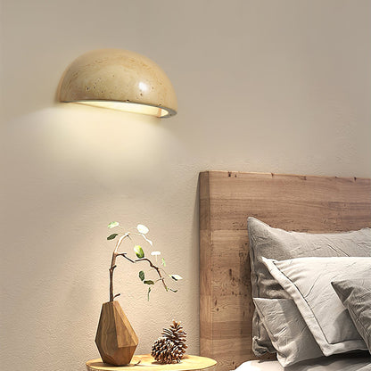 Stone Dusk Wall Light ∅ 5.9’’ x H 2.8’’ / Yellow Travertine / Warm Light Wall lamp