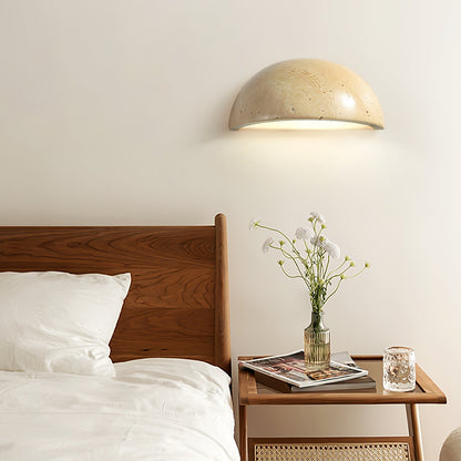 Stone Dusk Wall Light ∅ 5.9’’ x H 2.8’’ / Yellow Travertine / Warm Light Wall lamp