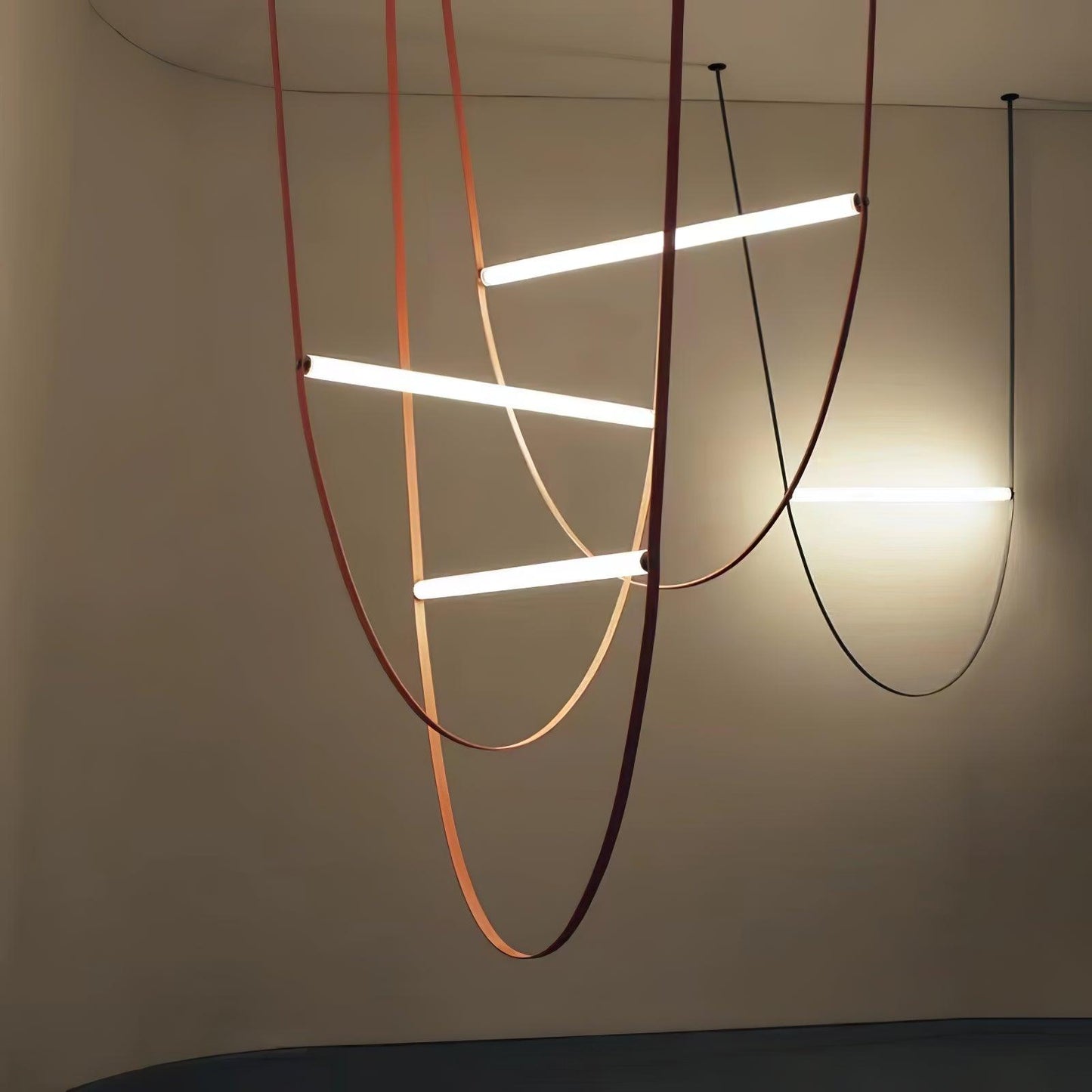 Tracer Belt Pendant Lamp Chandelier