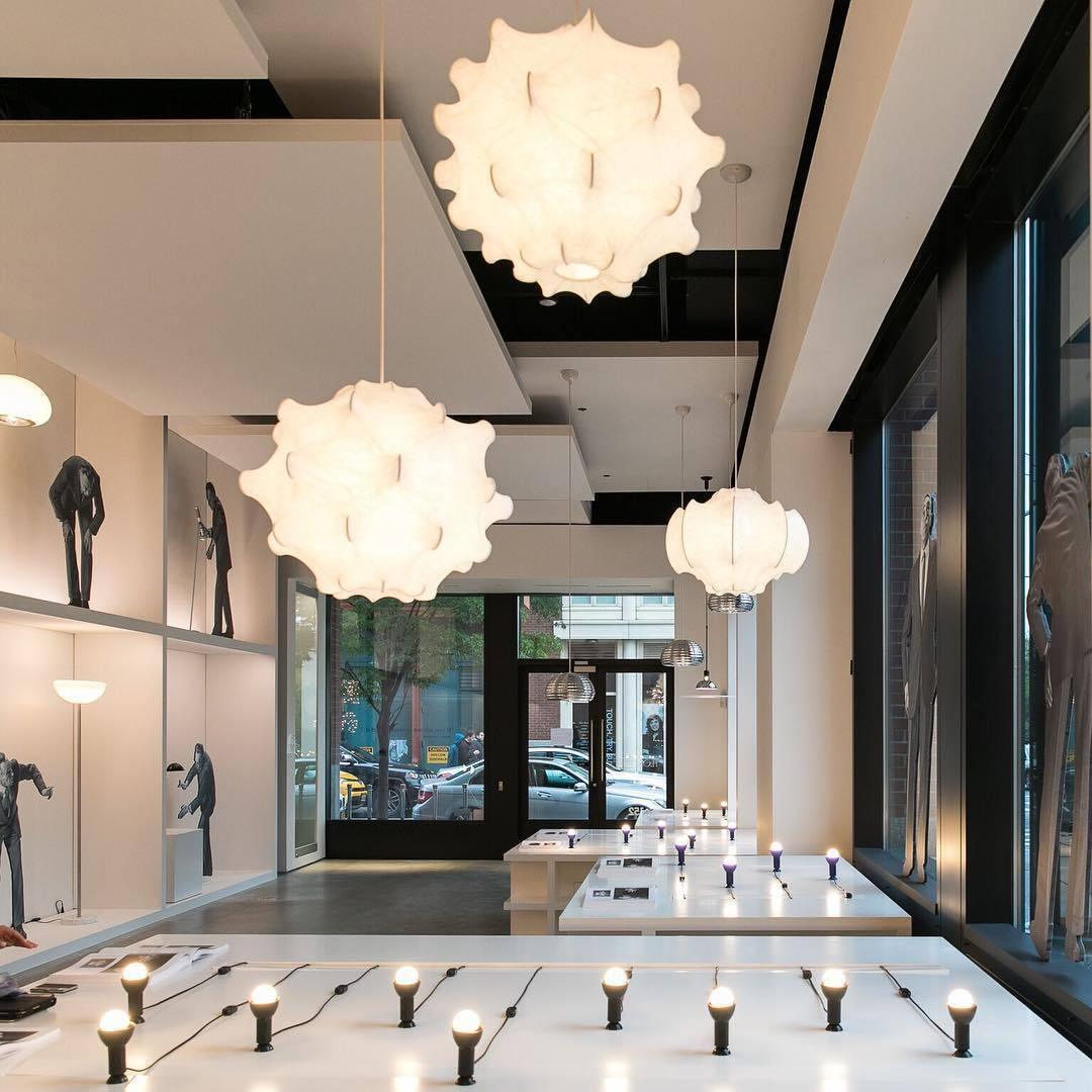 Cocoon Bloom Pendant Lamp ∅ 24.8″ x H 19.7″ / Dia 63cm x H 50cm / White Pendant light