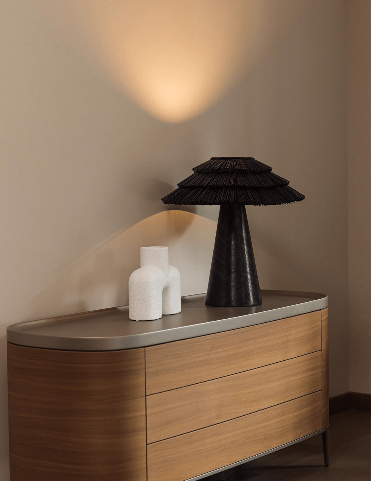 Thatch Table Lamp