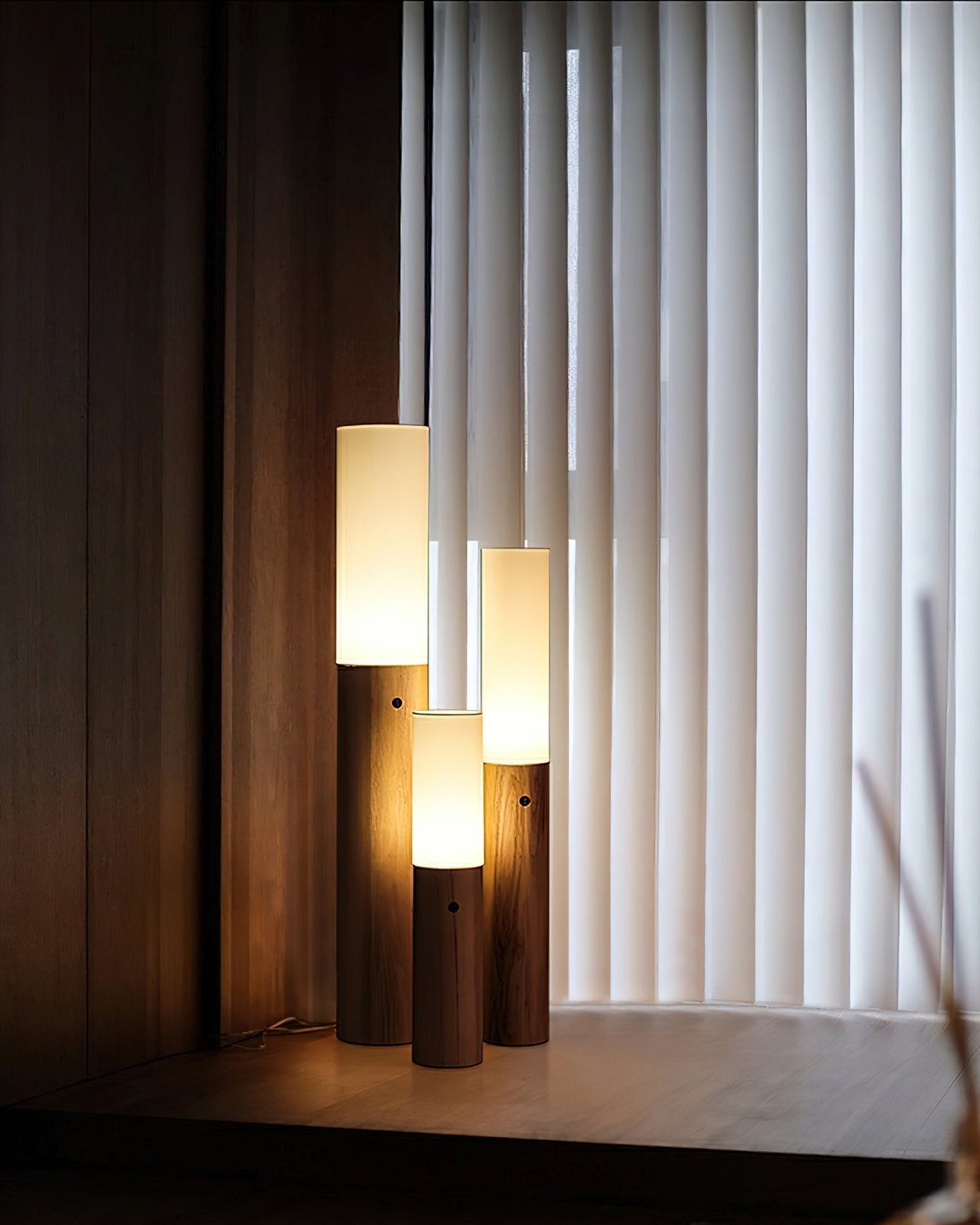 Timber Column Floor Lamp Floor lamp