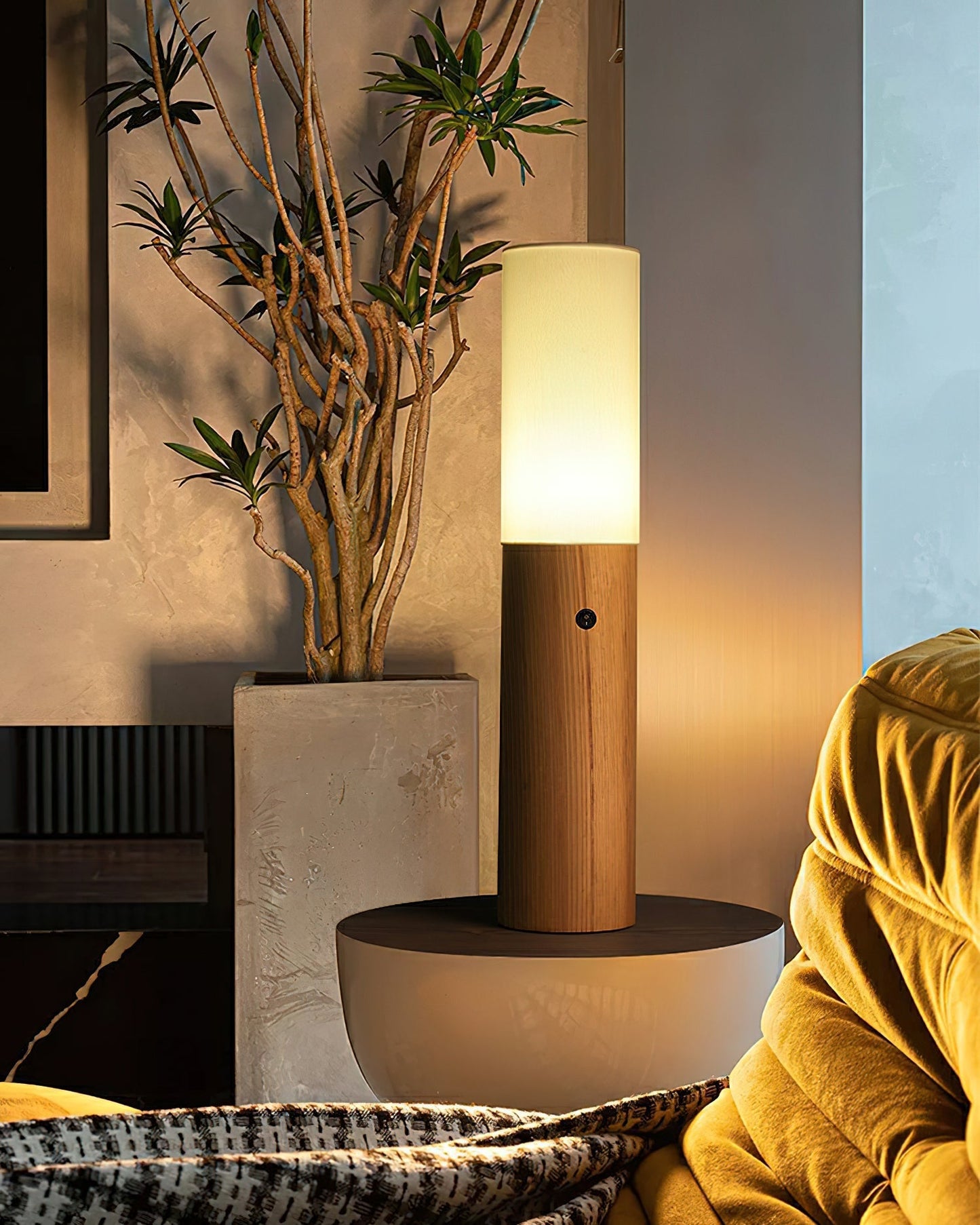 Timber Column Floor Lamp Floor lamp