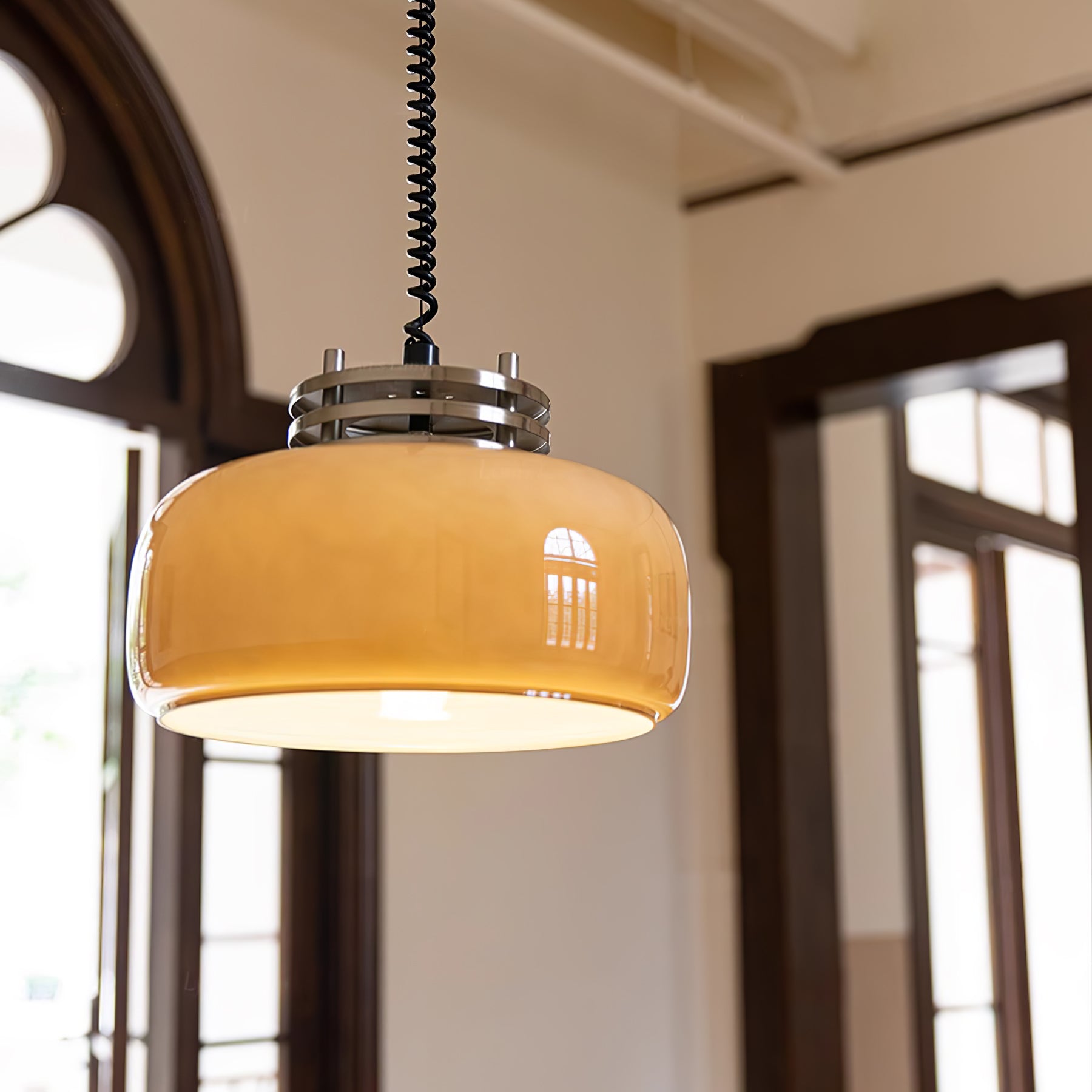 Ebb Pendant Lamp ∅ 13.8″ x H 9.4″ / Dia 35cm x H 24cm / Chrome & Light brown Pendant light