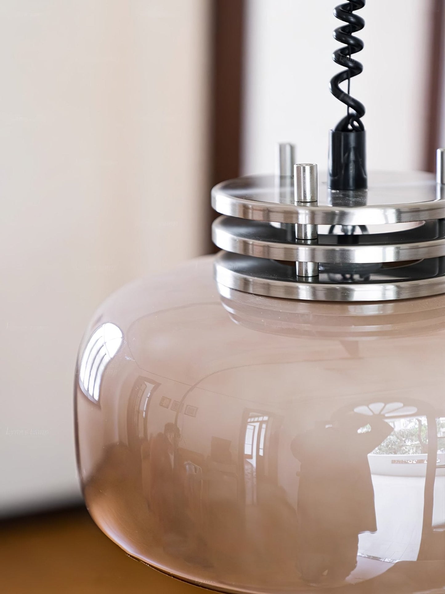 Ebb Pendant Lamp ∅ 13.8″ x H 9.4″ / Dia 35cm x H 24cm / Chrome & Light brown Pendant light