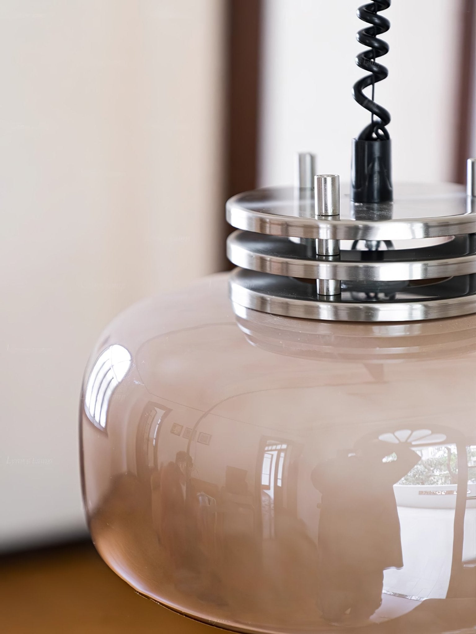 Ebb Pendant Lamp ∅ 13.8″ x H 9.4″ / Dia 35cm x H 24cm / Chrome & Light brown Pendant light