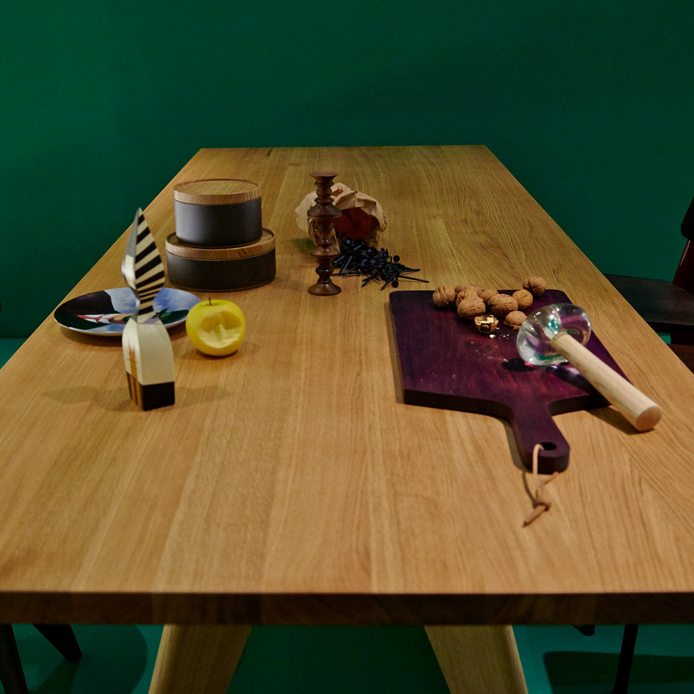 Table S.A.M.