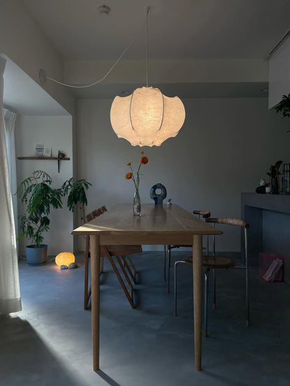 Veil Cocoon Pendant Lamp ∅ 26.8″ x H 19.3″ / Dia 68cm x H 49cm / White Pendant light