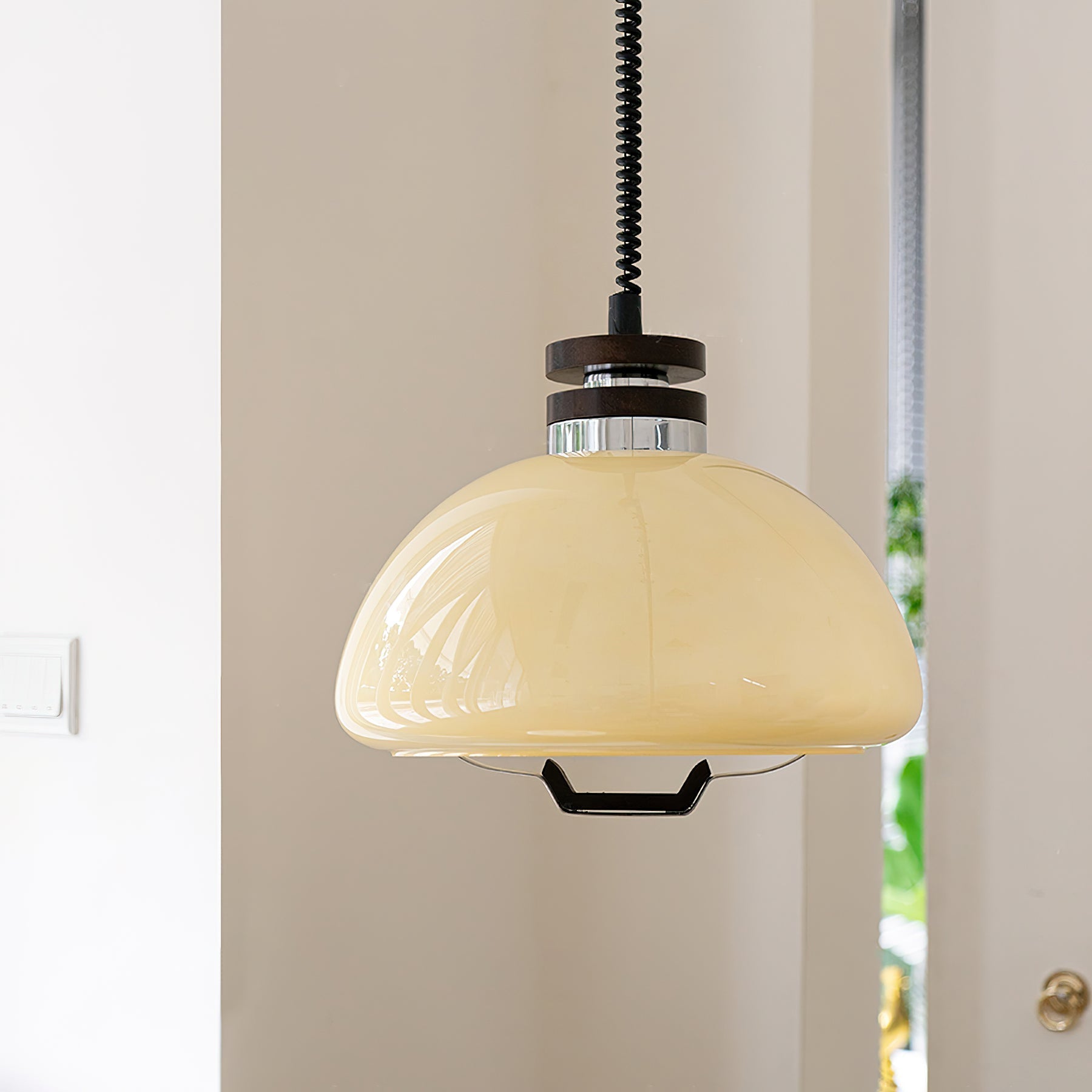 Vela Pudding Pendant Light ∅ 15.7″ x H 12.5″ / Beige Pendant light