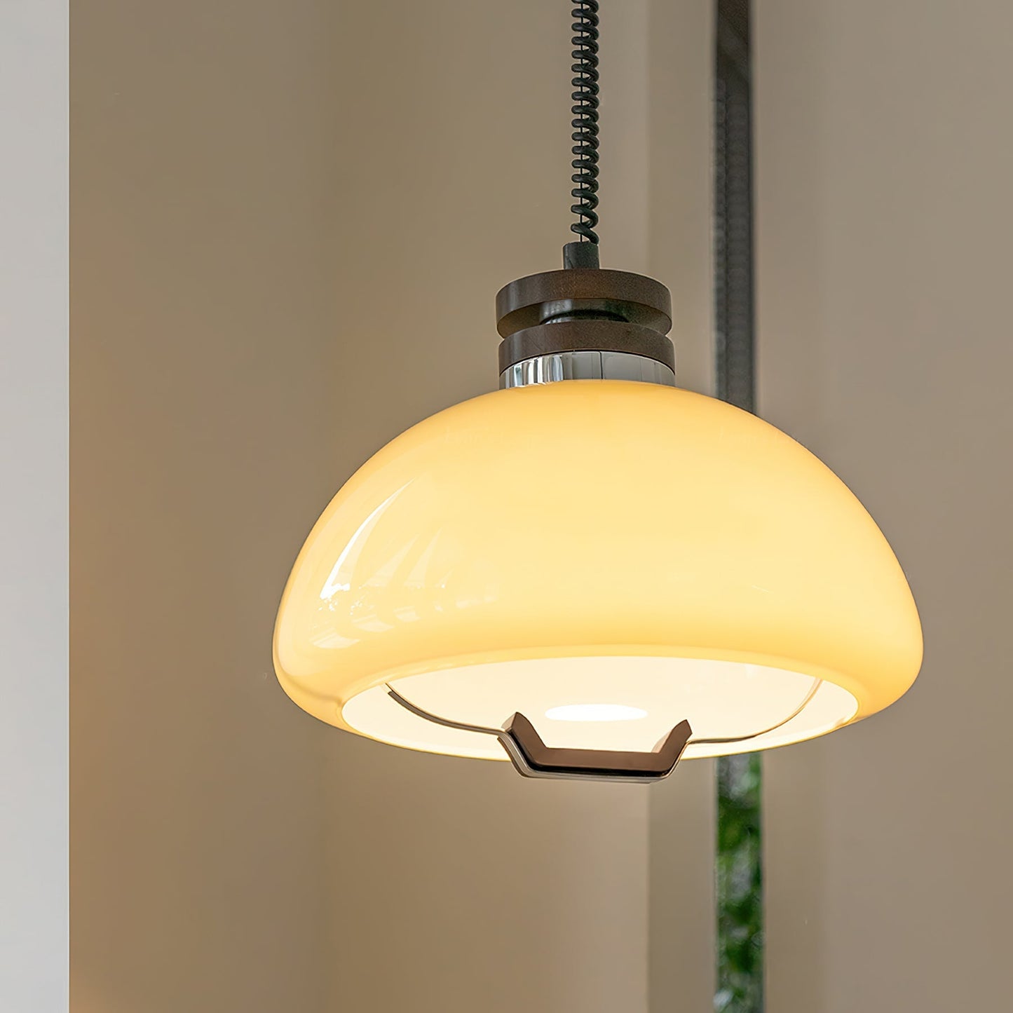 Vela Pudding Pendant Light ∅ 15.7″ x H 12.5″ / Beige Pendant light