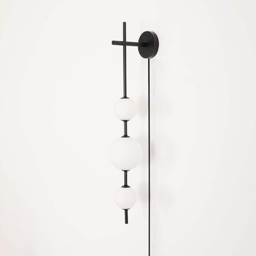 Vertical Globe Plug-in Wall Lamp ∅ 5.9″ x H 33.5″ / Dia 15cm x H 85cm / Black & Plastic ball / US Plug 1001 Wall lamp