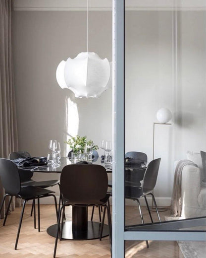 Veil Cocoon Pendant Lamp ∅ 26.8″ x H 19.3″ / Dia 68cm x H 49cm / White Pendant light