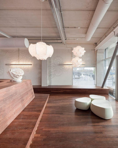Veil Cocoon Pendant Lamp ∅ 26.8″ x H 19.3″ / Dia 68cm x H 49cm / White Pendant light