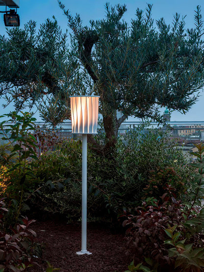 White Column Outdoor Light ∅ 7.9″ x H 59″ / Dia 20cm x H 150cm / White Floor lamp