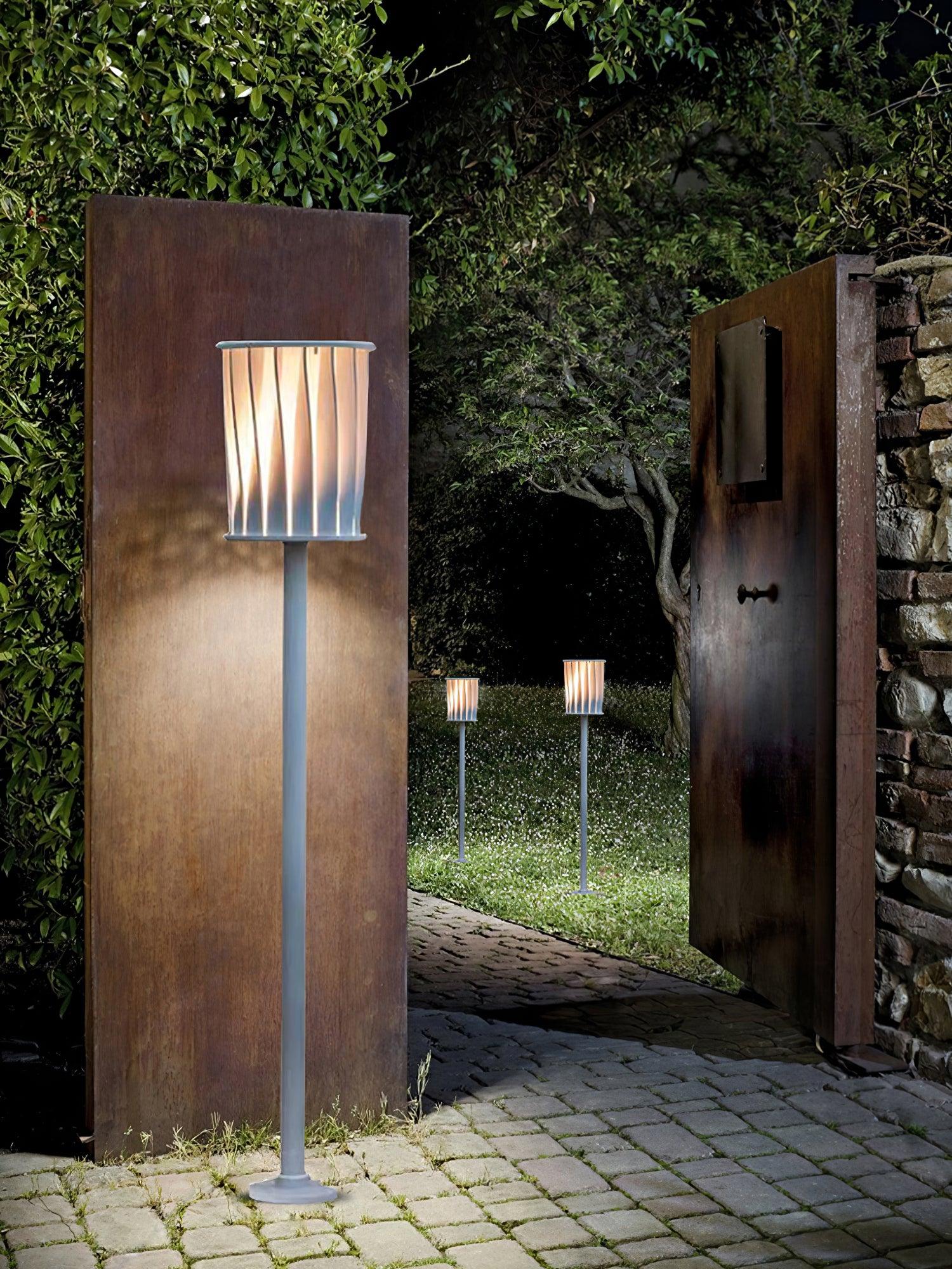 White Column Outdoor Light ∅ 7.9″ x H 59″ / Dia 20cm x H 150cm / White Floor lamp