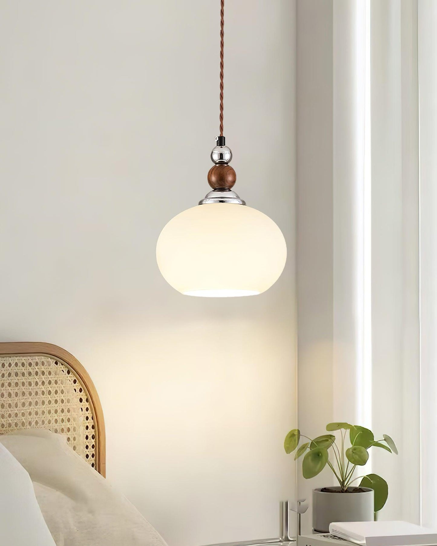 Yisi Po Pendant Lamp ∅ 7.1″ x H 4.7″ / Dia 18cm x H 12cm / Walnut color & Chrome Pendant light