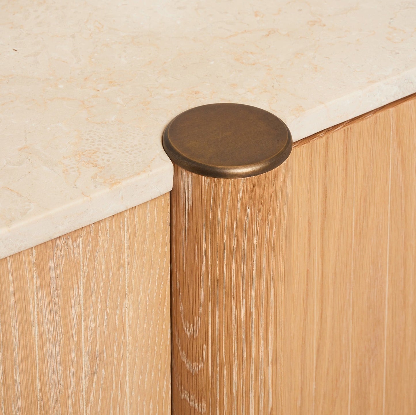 Thorne Credenza