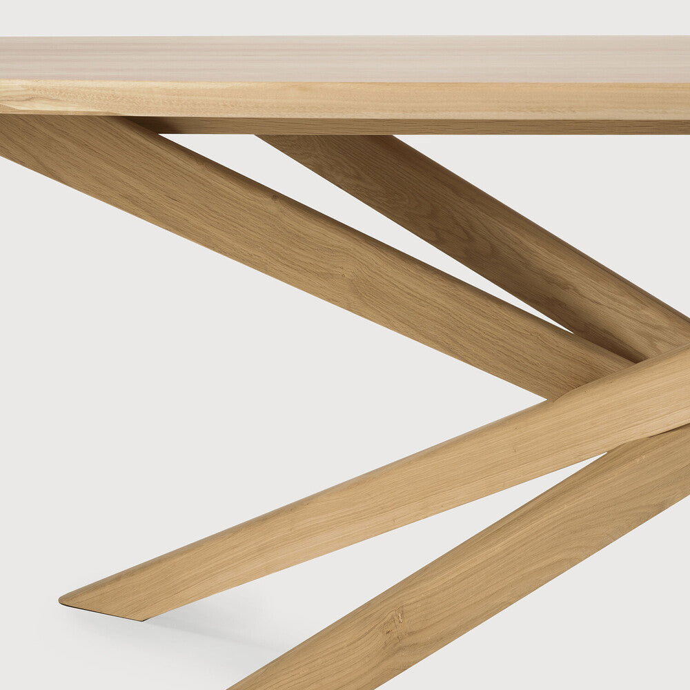 Mikado Oval Dining Table