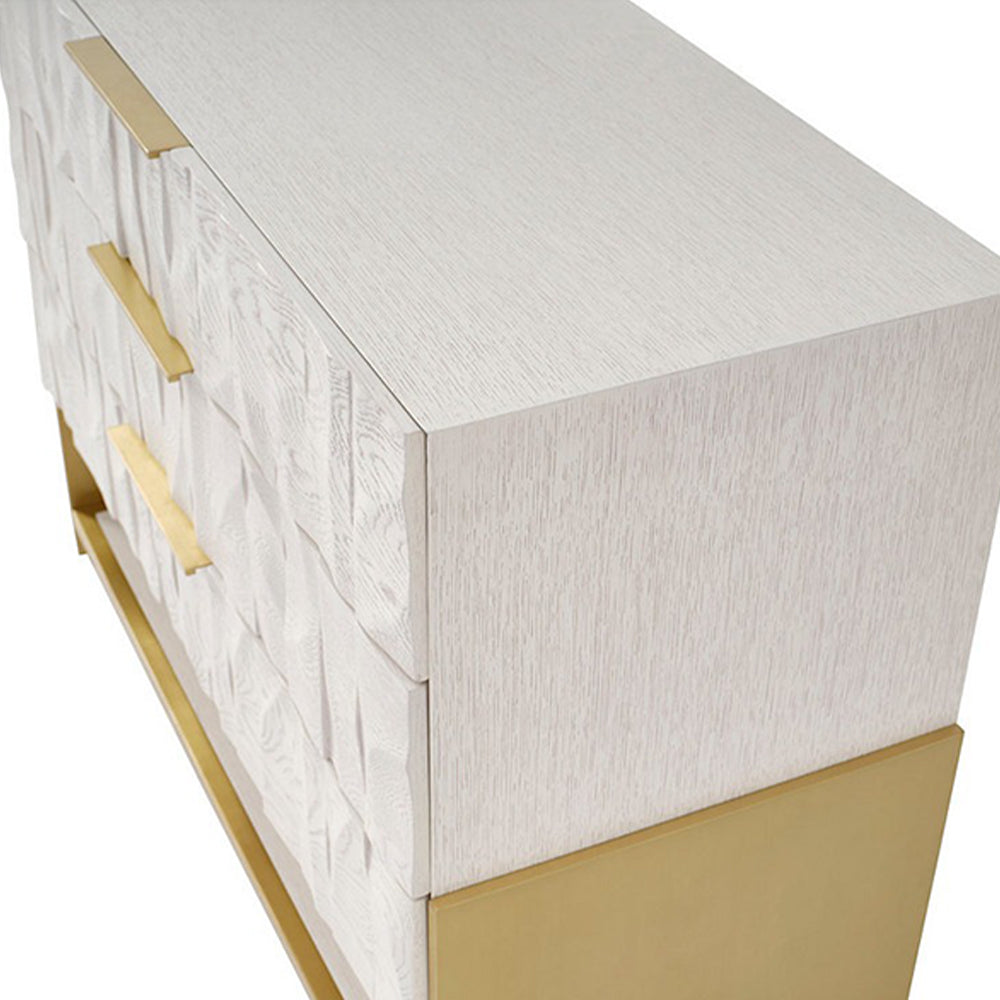Molokai Chest