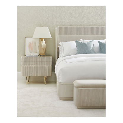 Fall In Love Queen Bed