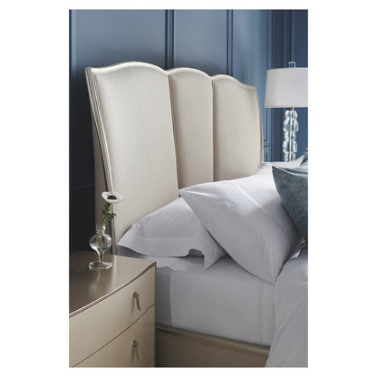 Un-Deux-Trois Bed