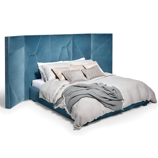 Let’s Play M 180 Bed