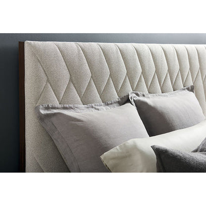 Moderne Bed