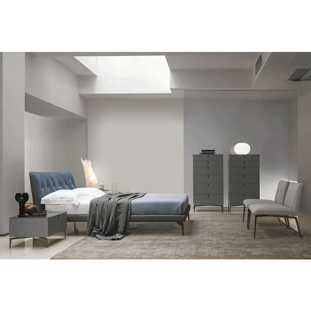 Meridien Chest