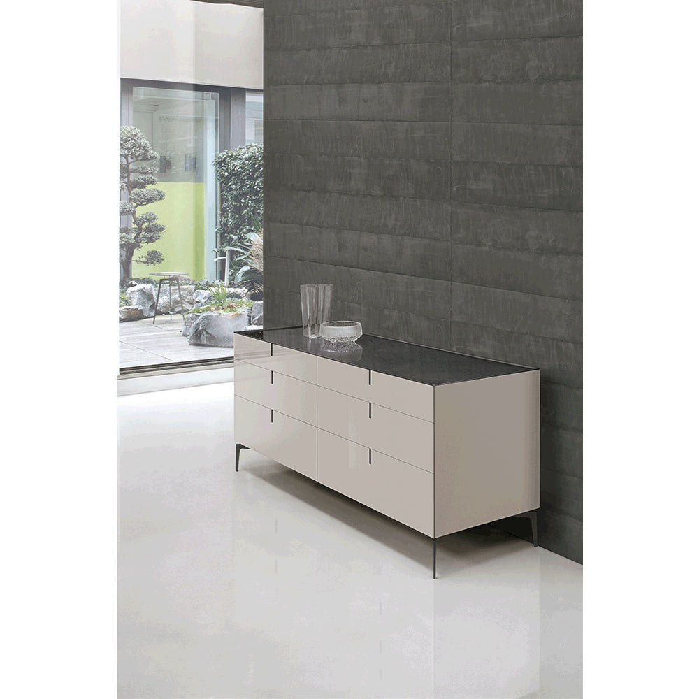 Meridien Chest